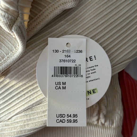 Cropped top - Picture 2 of 2